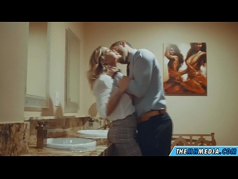 ❤️ Quando uma loira peituda o seduz em um banheiro público ❤️❌ Porno em nós pt-br.japangaysex.ru ️❤